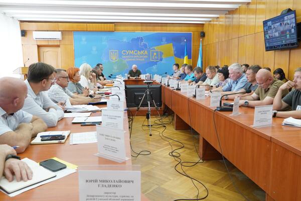 На Сумщині триває евакуація та вводяться певні обмеження у 20-кілометровій зоні 