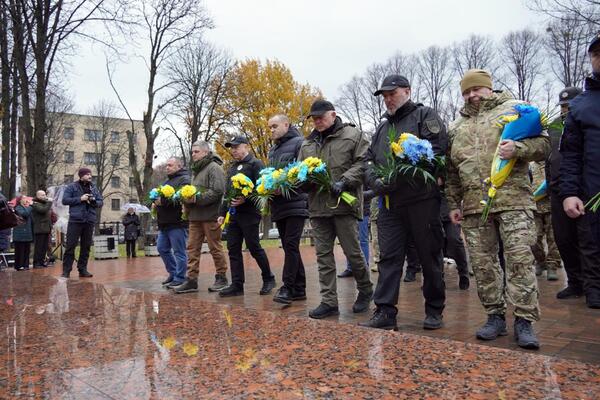 Сумщина відзначає 11-річницю Дня Гідності та Свободи